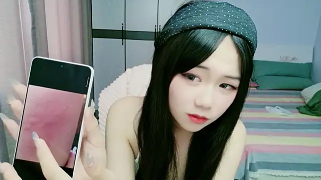 Snapshot of xiaoxiaoyu030 chatting on 06-07-26, 07:24 xiaoxiaoyu030 online show from 06-07-26, 07:24