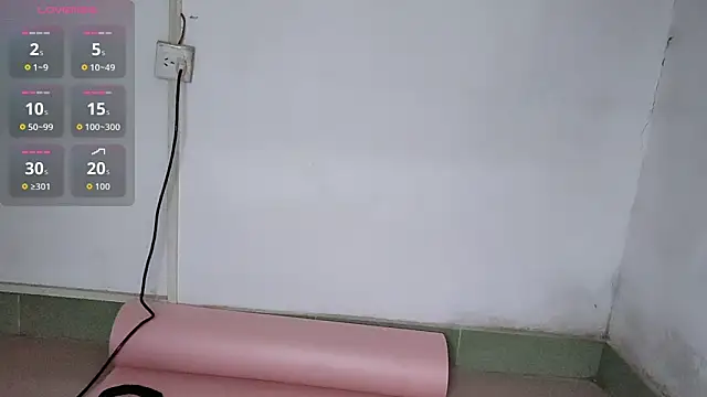 Snapshot of F-Yingying chatting on 05-19-26, 06:09 F-Yingying online show from 05-19-26, 06:09