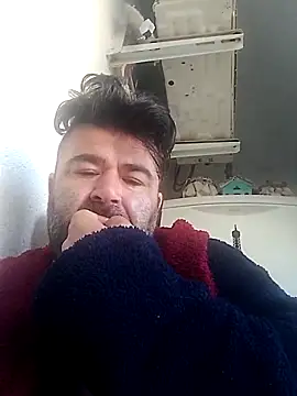 Snapshot of Angel_and_Devil_couple chatting on 05-25-26, 05:51 Angel and Devil couple online show from 05-25-26, 05:51