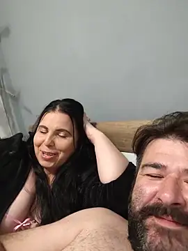 Snapshot of Angel_and_Devil_couple chatting on 06-17-26, 09:03 Angel and Devil couple online show from 06-17-26, 09:03