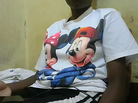 Snapshot of myloveafrice chatting on 05-20-26, 01:41 myloveafrice online show from 05-20-26, 01:41