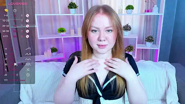 Snapshot of AlexaaBee chatting on 05-16-26, 08:02 AlexaaBee online show from 05-16-26, 08:02