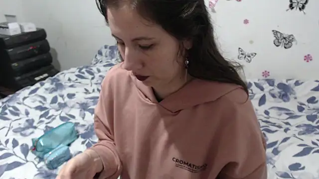 natasha sex1 online show from 11-04-25, 05:50