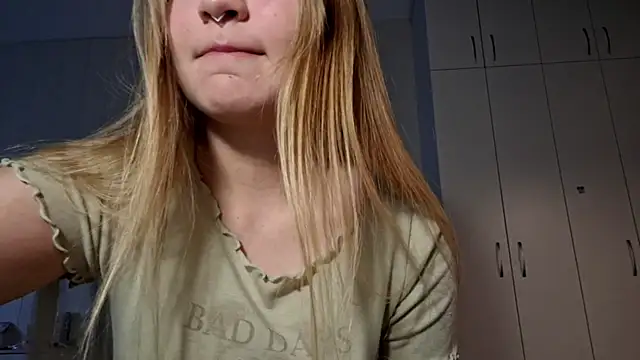 dozygleam online show from 05-21-26, 01:08
