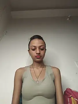 Snapshot of Sweet_candy_cam chatting on 05-24-26, 03:01 Sweet candy cam online show from 05-24-26, 03:01
