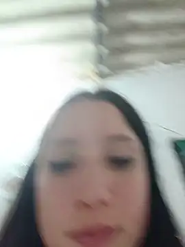 Snapshot of mileidy0106 chatting on 06-11-26, 02:53 mileidy0106 online show from 06-11-26, 02:53