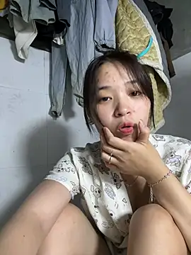 Snapshot of Ario_sexy chatting on 06-26-26, 04:57 Ario sexy online show from 06-26-26, 04:57