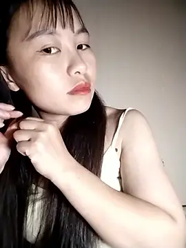 Snapshot of Cherry-squirtt chatting on 06-18-26, 03:28 Cherry-squirtt online show from 06-18-26, 03:28