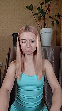 Snapshot of Lunaria5391 chatting on 06-18-26, 10:59 Lunaria5391 online show from 06-18-26, 10:59