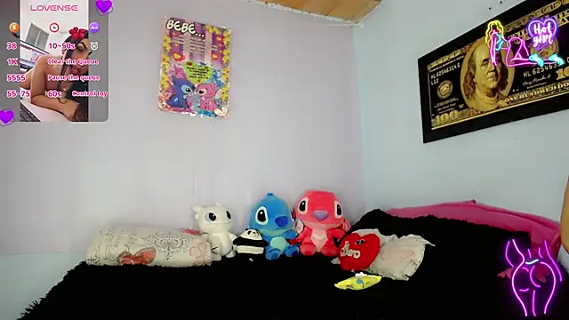 Snapshot of Emily_Hornys20 chatting on 07-15-26, 05:09 Emily Hornys20 online show from 07-15-26, 05:09