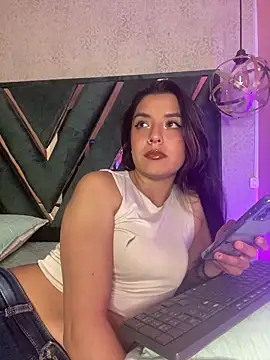 Megan pink18 online show from 05-17-26, 04:34