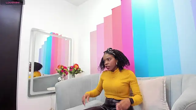 Snapshot of sarahi_pusey chatting on 06-03-26, 12:50 sarahi pusey online show from 06-03-26, 12:50