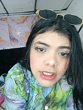 Snapshot of luxuryluna chatting on 05-24-26, 12:10 luxuryluna online show from 05-24-26, 12:10