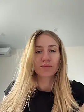 Snapshot of AnnaMist_ chatting on 05-30-26, 06:31 AnnaMist online show from 05-30-26, 06:31