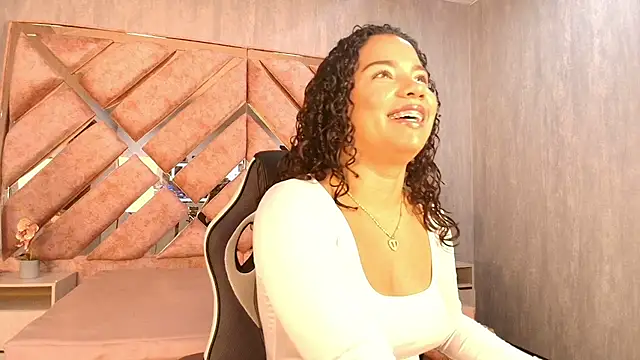 TamaraaHoney online show from 05-15-26, 12:36