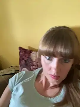 Snapshot of Kamilochka29511 chatting on 07-15-26, 02:02 Kamilochka29511 online show from 07-15-26, 02:02