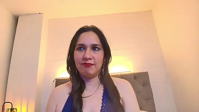 Snapshot of Rossy_Marks chatting on 06-13-26, 08:01 Rossy Marks online show from 06-13-26, 08:01