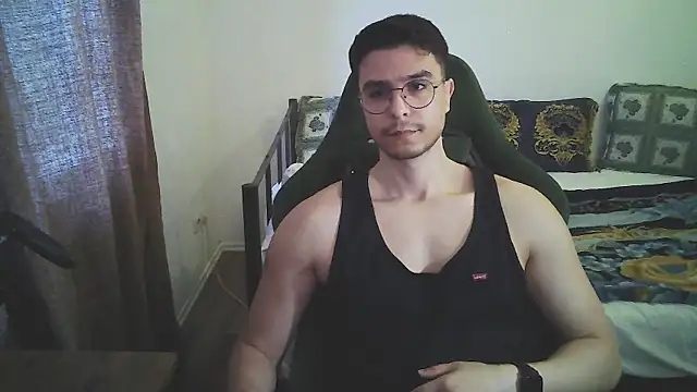 Snapshot of Jamcko24 chatting on 05-18-26, 04:34 Jamcko24 online show from 05-18-26, 04:34