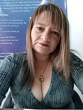 Snapshot of KAREN--03 chatting on 06-09-26, 06:20 KAREN--03 online show from 06-09-26, 06:20