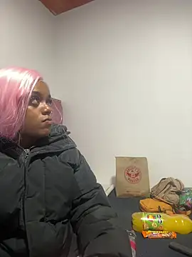 Snapshot of ladyandnico chatting on 05-17-26, 05:40 ladyandnico online show from 05-17-26, 05:40