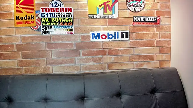 Snapshot of foxy_antonela chatting on 07-14-26, 02:38 foxy antonela online show from 07-14-26, 02:38