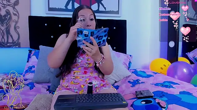 Snapshot of BLONDIE_TATIS chatting on 06-03-26, 12:39 BLONDIE TATIS online show from 06-03-26, 12:39