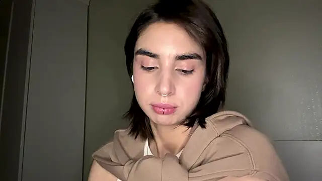 JessiaRuezga online show from 05-28-26, 11:27