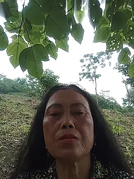 Snapshot of _Nami-squirt chatting on 05-23-26, 01:48 Nami-squirt online show from 05-23-26, 01:48