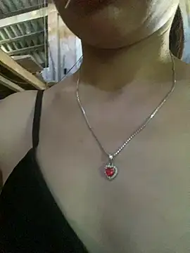 Snapshot of Linda-babyy chatting on 06-05-26, 09:04 Linda-babyy online show from 06-05-26, 09:04