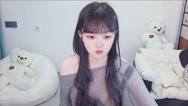 Snapshot of Evil-Bunny007 chatting on 05-26-26, 12:58 Evil-Bunny007 online show from 05-26-26, 12:58