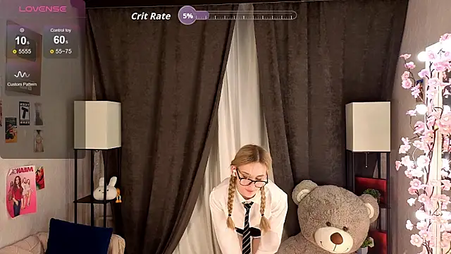 Liz Nip online show from 05-28-26, 08:15
