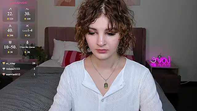 Snapshot of Kira__Fluffy chatting on 07-05-26, 04:19 Kira Fluffy online show from 07-05-26, 04:19