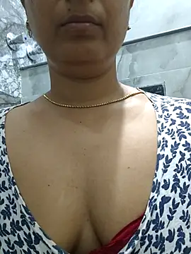 Snapshot of Radhika_rekha_kannada chatting on 05-17-26, 05:24 Radhika rekha kannada online show from 05-17-26, 05:24