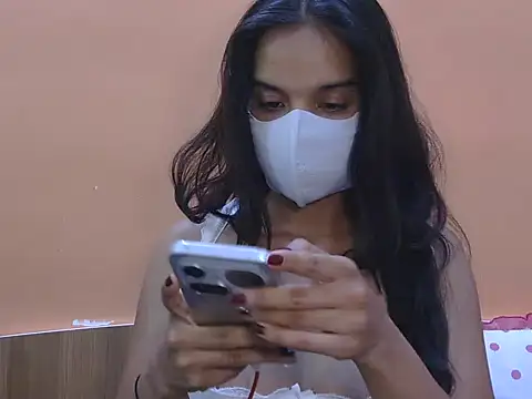 Snapshot of sugar_mummy98 chatting on 06-18-26, 06:23 sugar mummy98 online show from 06-18-26, 06:23