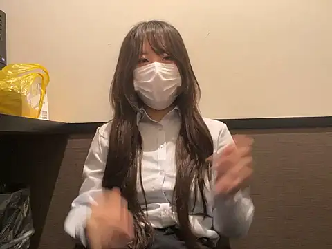 Snapshot of miniminimo_o chatting on 06-22-26, 10:23 miniminimo o online show from 06-22-26, 10:23