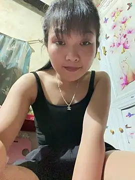 Snapshot of My-cute chatting on 05-17-26, 12:49 My-cute online show from 05-17-26, 12:49