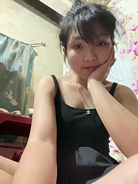 Snapshot of My-cute chatting on 05-18-26, 01:27 My-cute online show from 05-18-26, 01:27