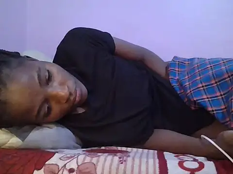 Chocolatebabe98 online show from 07-04-26, 03:16