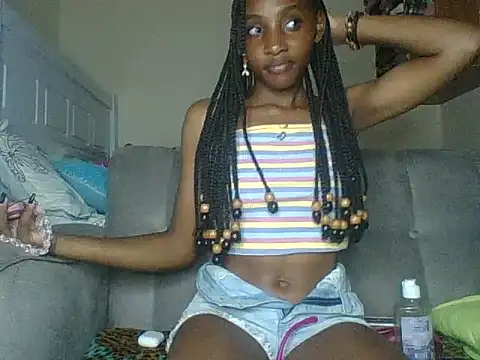 Snapshot of Velvet_peach chatting on 06-04-26, 01:49 Velvet peach online show from 06-04-26, 01:49