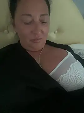 Snapshot of ksuha11 chatting on 06-27-26, 04:13 ksuha11 online show from 06-27-26, 04:13