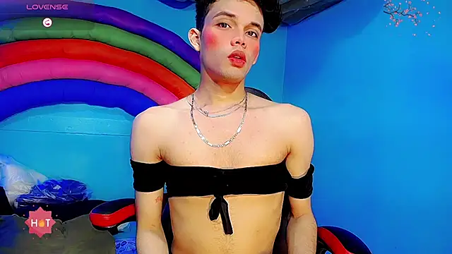 Isabella Kirk  online show from 05-28-26, 11:05