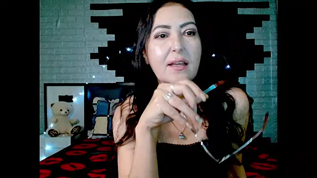 Ada Vera online show from 06-26-26, 11:05