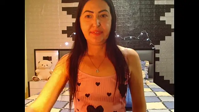 Ada Vera online show from 05-17-26, 05:02
