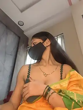 Snapshot of kaira_noty chatting on 06-08-26, 03:18 kaira noty online show from 06-08-26, 03:18