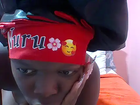 Snapshot of shantell_1 chatting on 05-17-26, 07:47 shantell 1 online show from 05-17-26, 07:47
