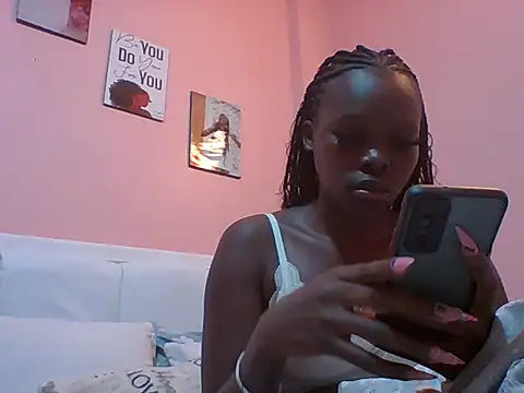 Snapshot of shantell_1 chatting on 05-29-26, 07:09 shantell 1 online show from 05-29-26, 07:09