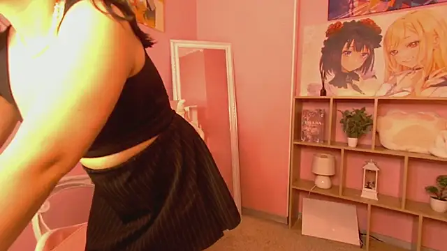 Snapshot of Ariella__cute chatting on 05-23-26, 01:32 Ariella cute online show from 05-23-26, 01:32