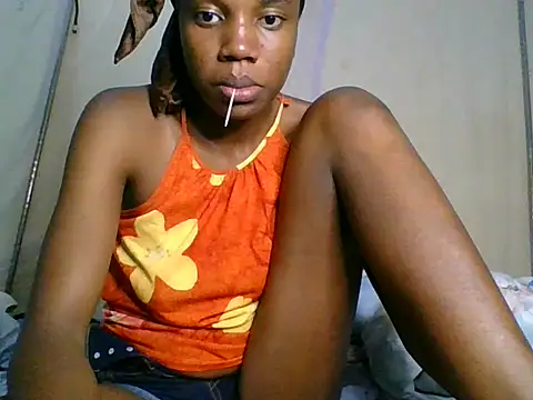 Snapshot of Hickie_giver chatting on 05-28-26, 11:27 Hickie giver online show from 05-28-26, 11:27