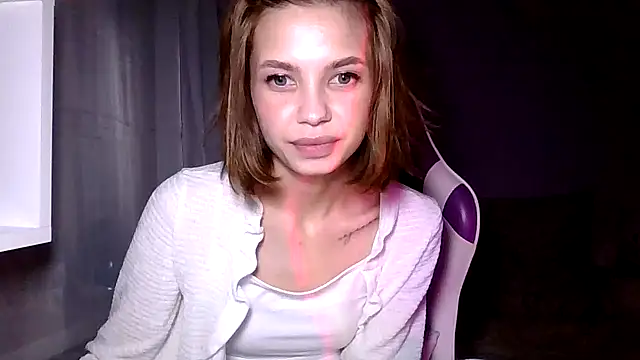 MiraLaPics online show from 05-31-26, 09:37