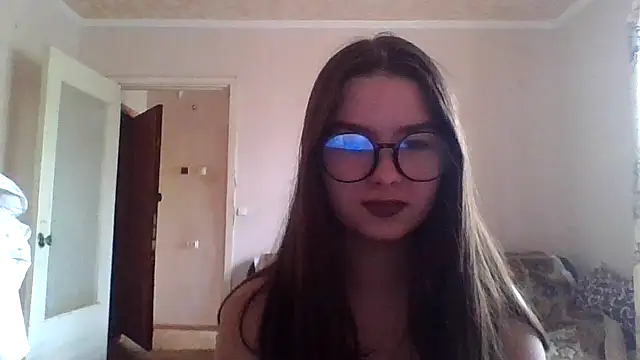 Snapshot of Bellochka201 chatting on 05-17-26, 08:47 Bellochka201 online show from 05-17-26, 08:47